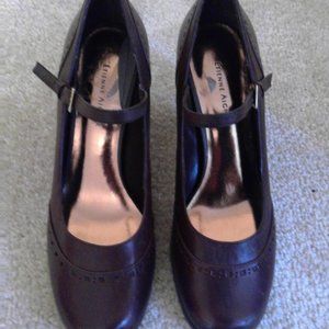Classic Etienne Aigner Shoes, Burgundy, size 7.5M